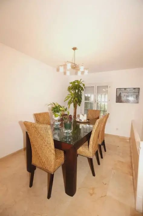 3 soverom Rekkehus til salgs i Marbella med svømmebasseng - € 597 500 (Ref: 10170143)