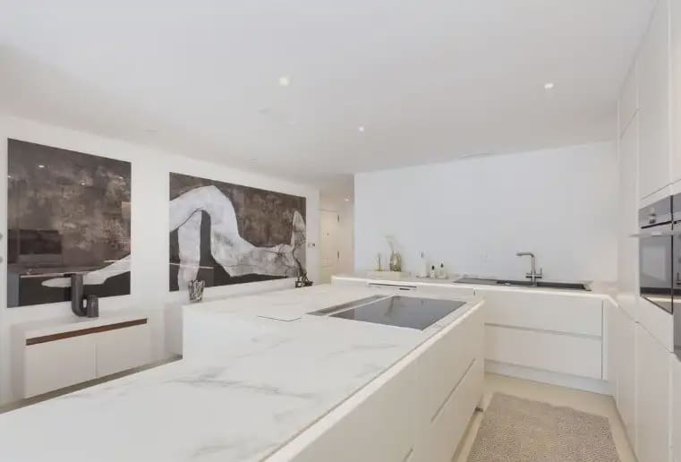 3 soveværelse Lejlighed til salg i Marbella med swimmingpool garage - € 675.000 (Ref: 10170146)