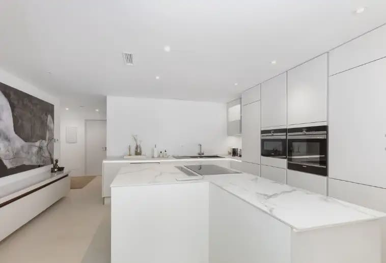 3 soveværelse Lejlighed til salg i Marbella med swimmingpool garage - € 675.000 (Ref: 10170146)