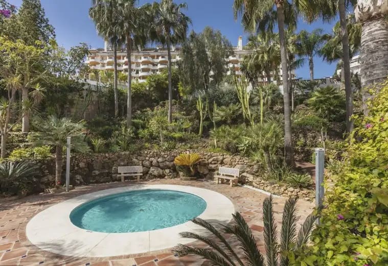3 soveværelse Lejlighed til salg i Marbella med swimmingpool garage - € 675.000 (Ref: 10170146)