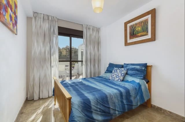 2 sypialnia Apartament przy plaży na sprzedaż w La Concha - Resina Golf, Estepona z basenem garażem - 375 000 € (Ref: 10170147)