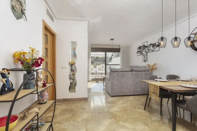 2 sypialnia Apartament przy plaży na sprzedaż w La Concha - Resina Golf, Estepona z basenem garażem - 375 000 € (Ref: 10170147)