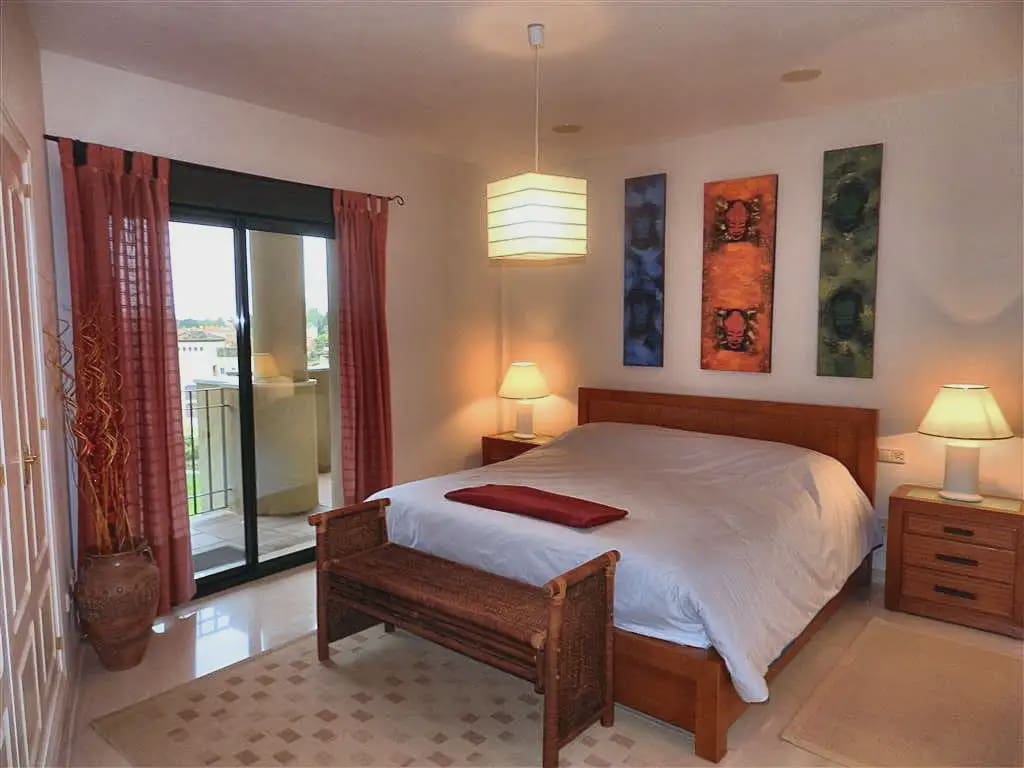 2 soveværelse Lejlighed til salg i Marbella med swimmingpool garage - € 465.000 (Ref: 10179252)