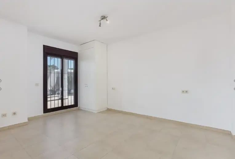 2 soverom Leilighet til salgs i Marbella med svømmebasseng garasje - € 469 000 (Ref: 10183398)