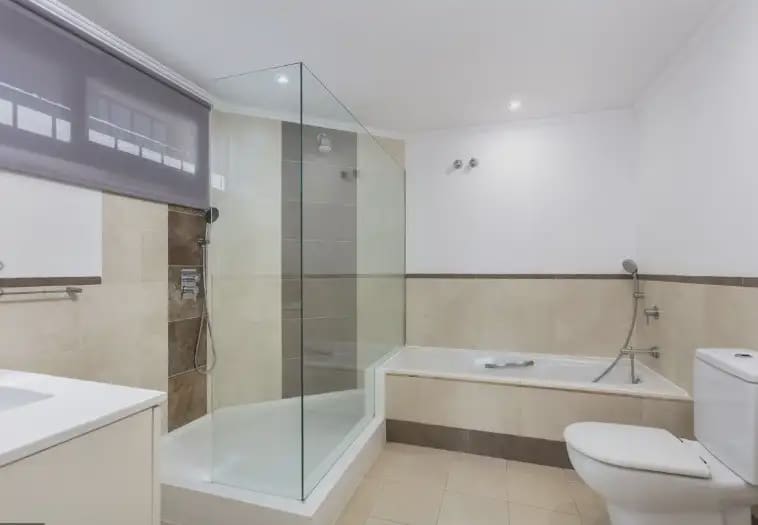 2 soverom Leilighet til salgs i Marbella med svømmebasseng garasje - € 469 000 (Ref: 10183398)