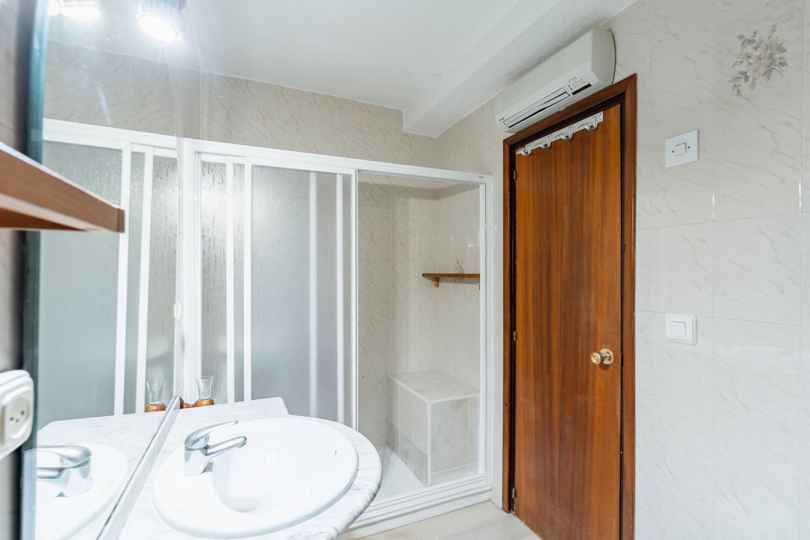 4 sypialnia Apartament na sprzedaż w Miasto Alicante / Alacant - 278 000 € (Ref: 10162267)