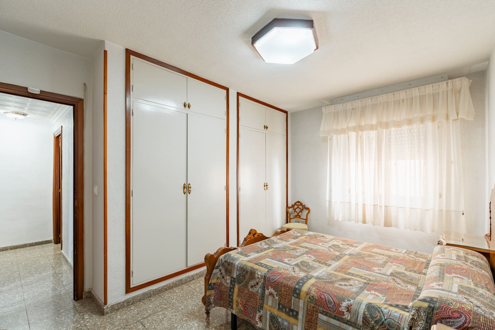 4 sypialnia Apartament na sprzedaż w Miasto Alicante / Alacant - 278 000 € (Ref: 10162267)