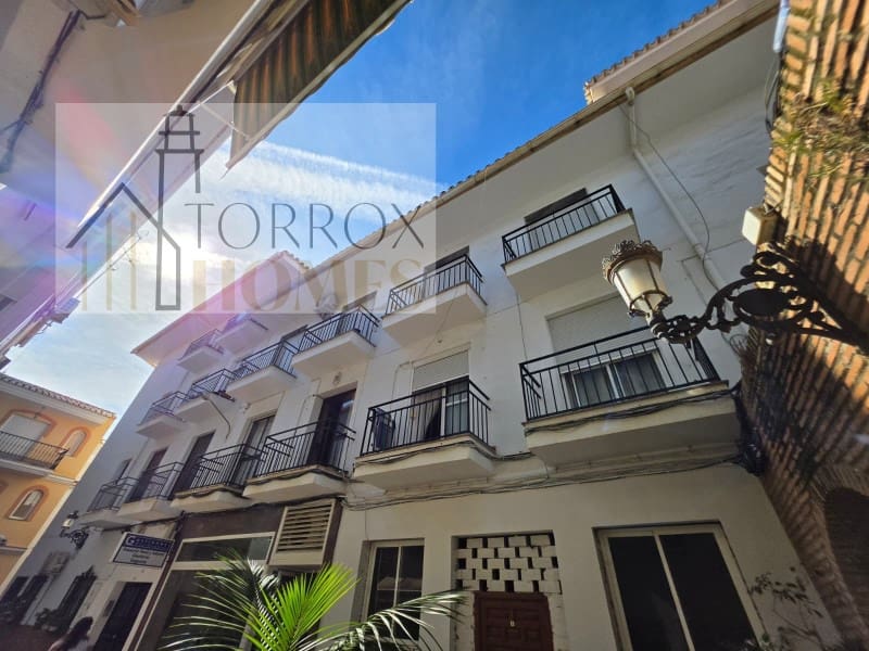 Piso de 5 habitaciones en Torrox en venta - 250.000 € (Ref: 10166928)