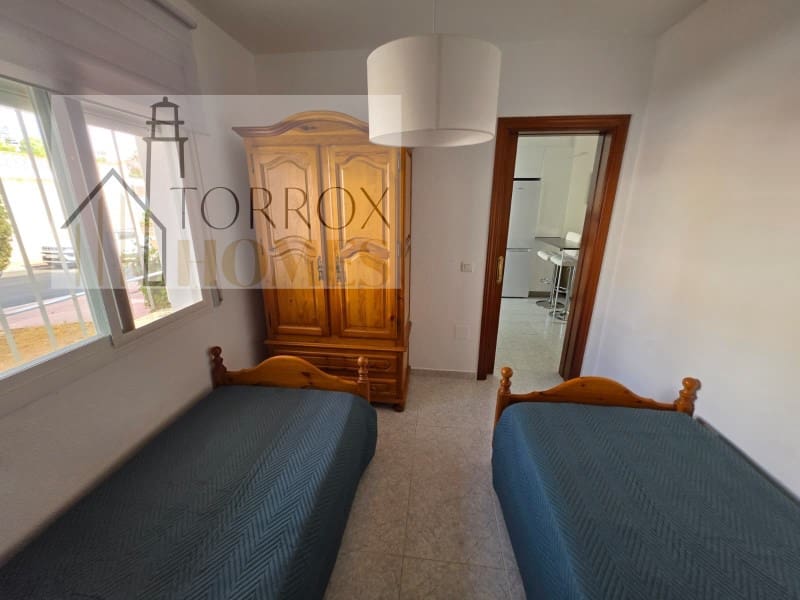 2 soveværelse Lejlighed til salg i Torrox Park med swimmingpool - € 233.000 (Ref: 10166930)