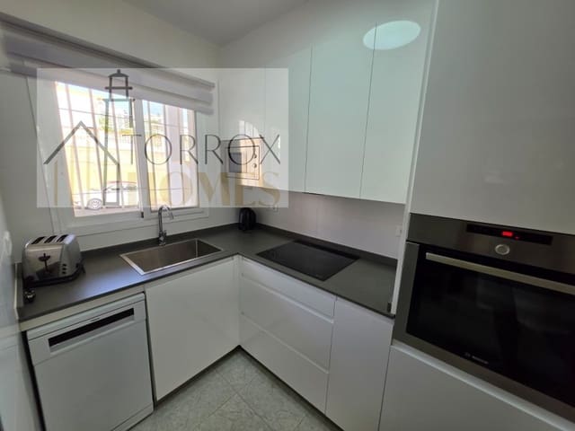 2 soveværelse Lejlighed til salg i Torrox Park, Torrox med swimmingpool - € 233.000 (Ref: 10166930)