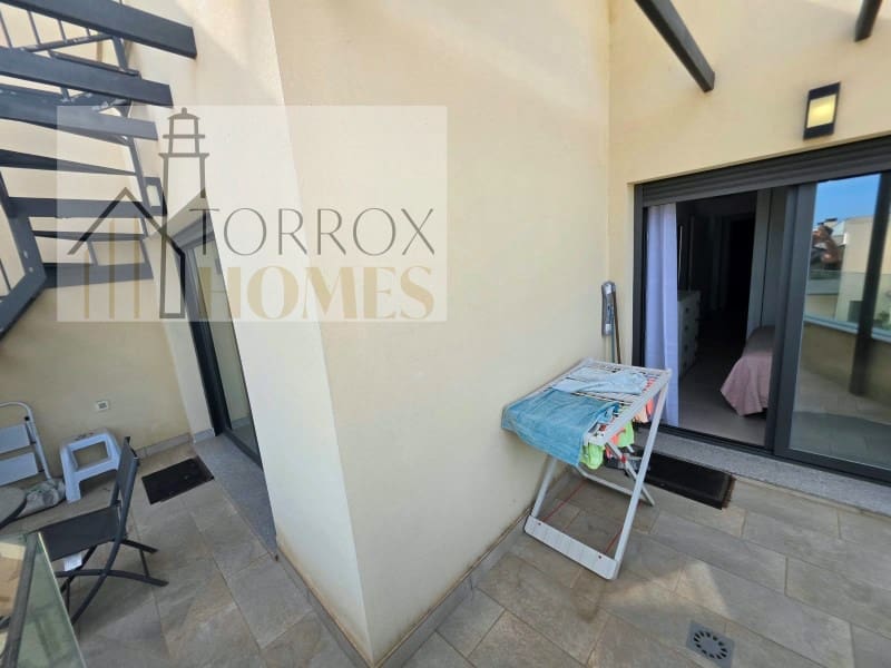 Piso de 2 habitaciones en Torrox-Costa en venta con piscina garaje - 395.000 € (Ref: 10166931)