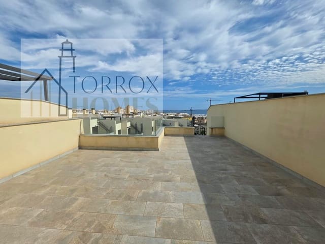 2 makuuhuone Asunto myytävänä paikassa Urbanización Santa Rosa, Torrox mukana uima-altaan 
autotalli - 395 000 € (Ref: 10166931)