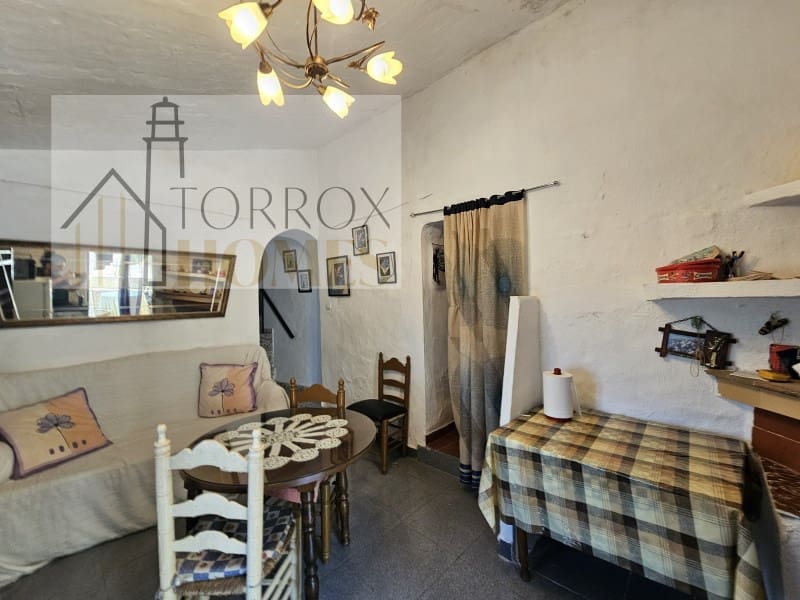 3 soverom Finca/Herregård til salgs i Torrox med svømmebasseng - € 235 000 (Ref: 10166933)