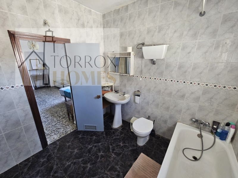 3 soverom Finca/Herregård til salgs i Torrox med svømmebasseng - € 235 000 (Ref: 10166933)