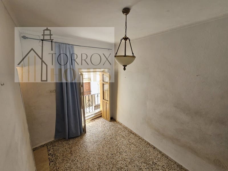 2 soveværelse Byhus til salg i Torrox - € 140.000 (Ref: 10166935)