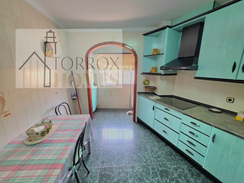 Piso de 3 habitaciones en Torrox-Costa en venta - 306.000 € (Ref: 10166937)