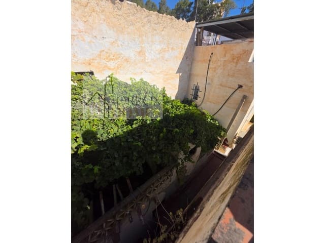 Dom na sprzedaż w Torrox Pueblo, Torrox - 42 000 € (Ref: 10168645)