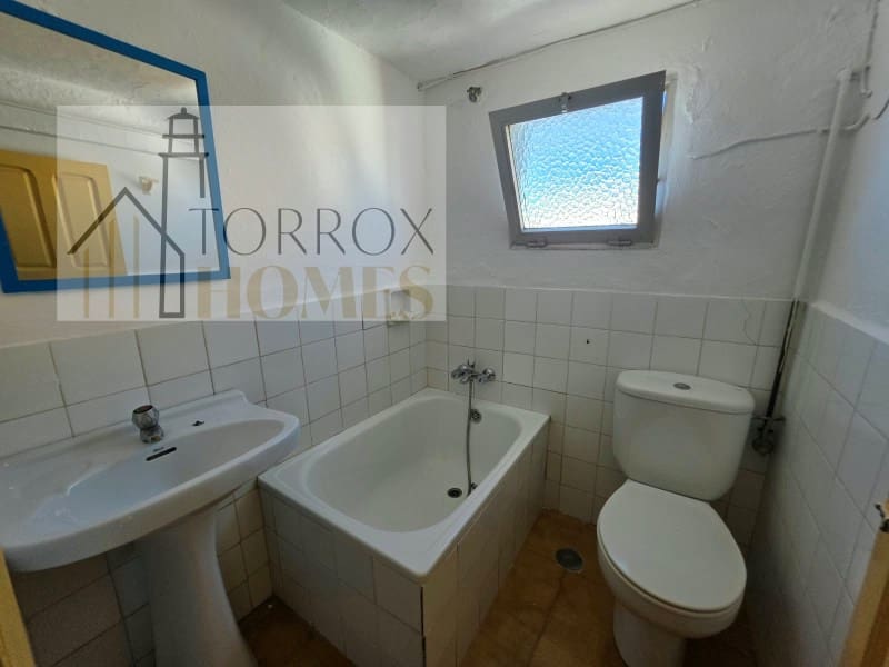 3 soverom Hus til salgs i Torrox - € 179 000 (Ref: 10168646)