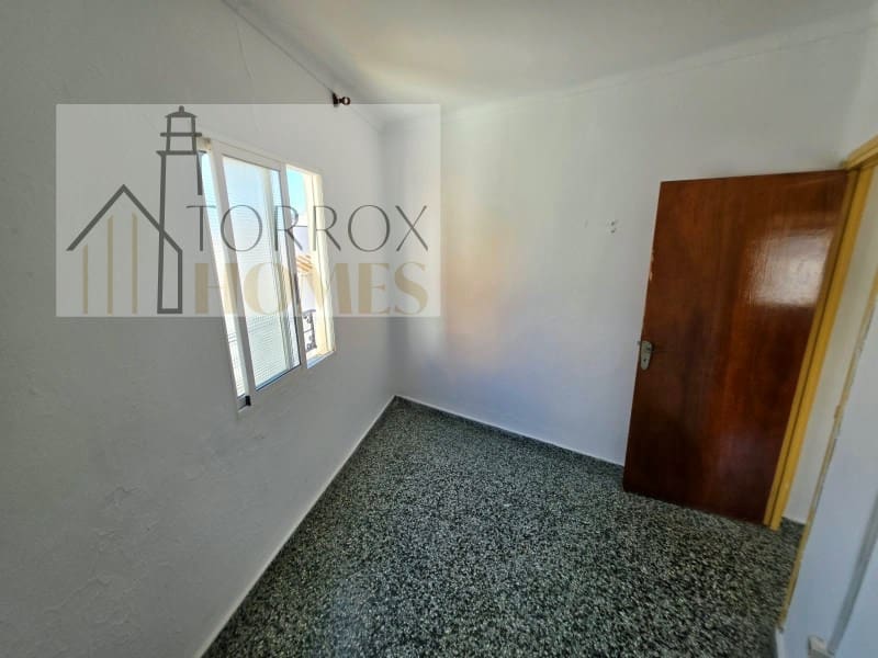 3 soverom Hus til salgs i Torrox - € 179 000 (Ref: 10168646)