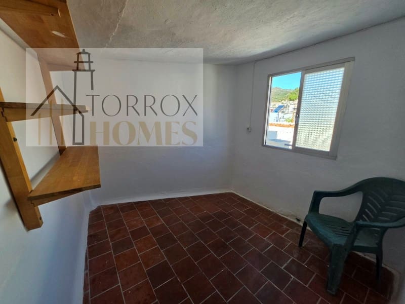 3 soverom Hus til salgs i Torrox - € 179 000 (Ref: 10168646)
