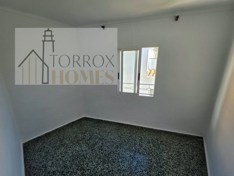 3 soverom Hus til salgs i Torrox - € 179 000 (Ref: 10168646)