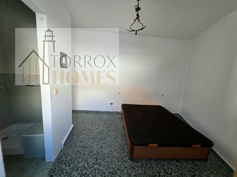 3 soverom Hus til salgs i Torrox - € 179 000 (Ref: 10168646)