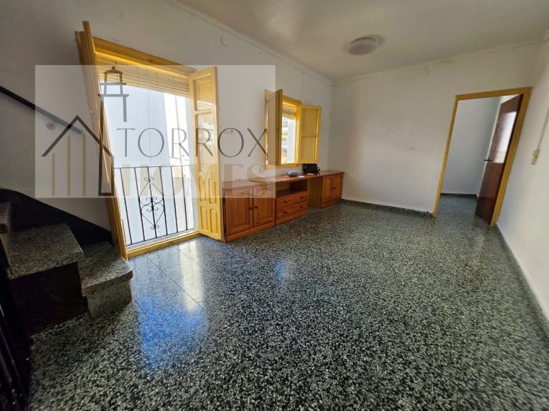 3 soverom Hus til salgs i Torrox - € 179 000 (Ref: 10168646)