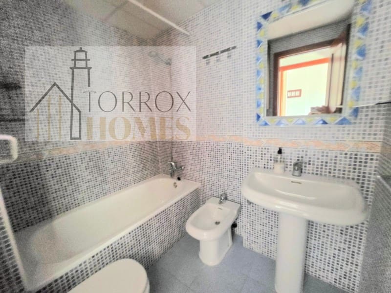 2 sypialnia Mieszkanie na sprzedaż w Torrox-Costa - 249 000 € (Ref: 10180472)