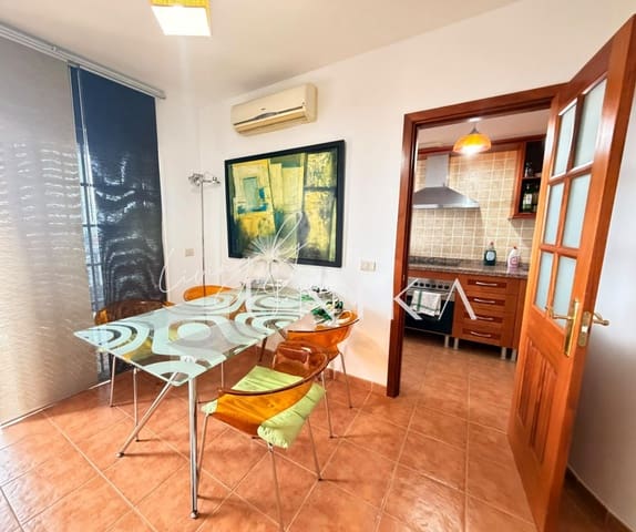 2 soverom Leilighet til salgs i Las Chafiras (San Miguel), San Miguel de Abona med svømmebasseng garasje - € 320 000 (Ref: 10177506)