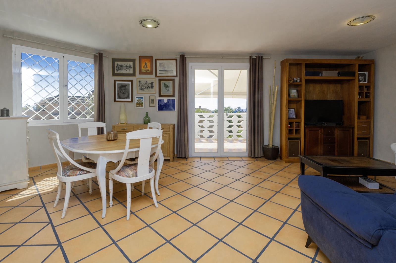 3 slaapkamer Rijtjeshuis te koop in Marbella del Este met garage - € 850.000 (Ref: 10175559)