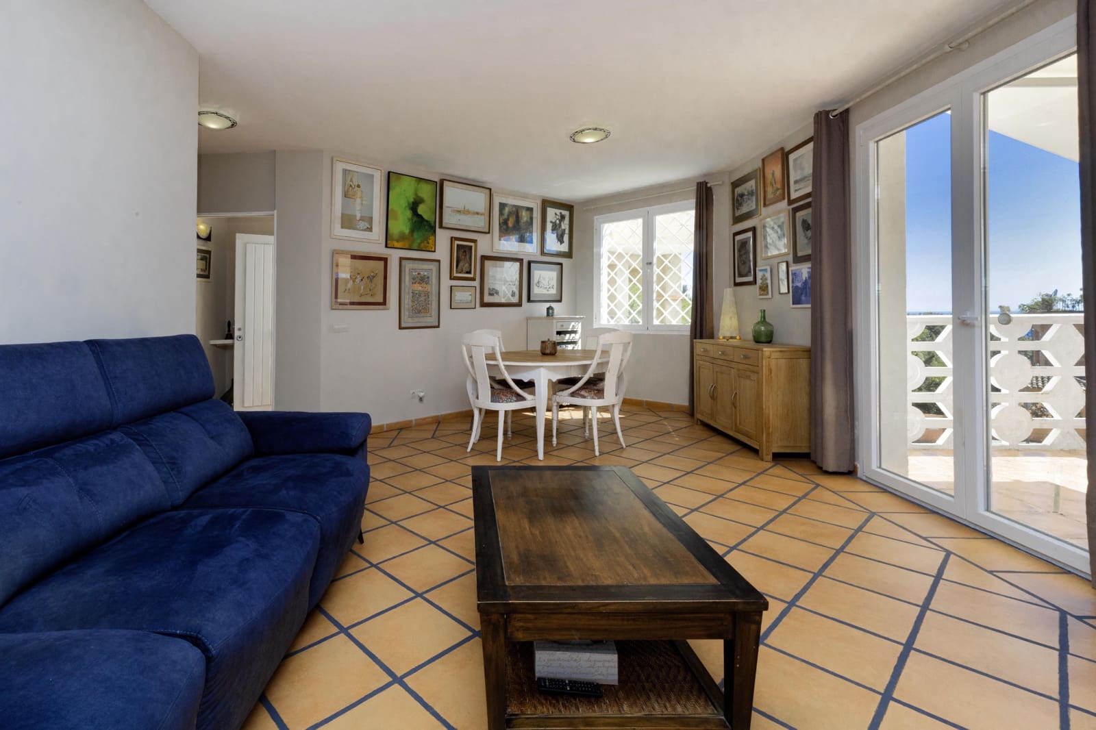 3 slaapkamer Rijtjeshuis te koop in Marbella del Este met garage - € 850.000 (Ref: 10175559)