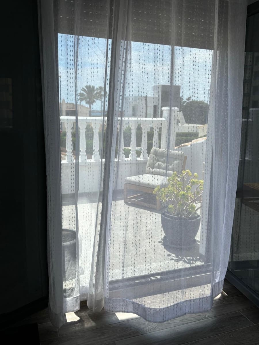 3 bedroom Villa for sale in Punta Prima with pool garage - € 695,000 (Ref: 10177425)