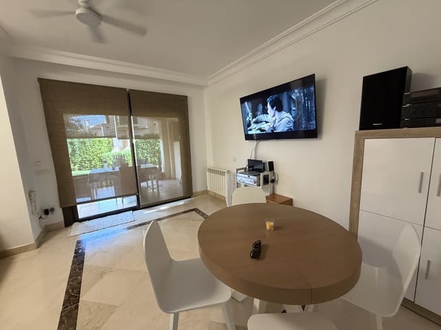 Adosado de 2 habitaciones en Roda, San Javier en venta con piscina garaje - 259.000 € (Ref: 10177518)