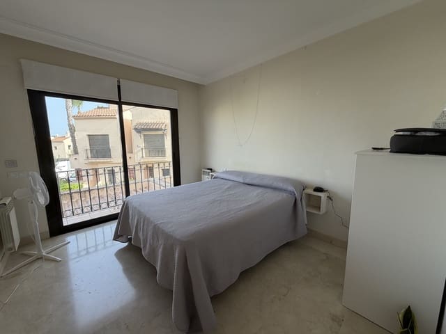Adosado de 2 habitaciones en Roda, San Javier en venta con piscina garaje - 259.000 € (Ref: 10177518)