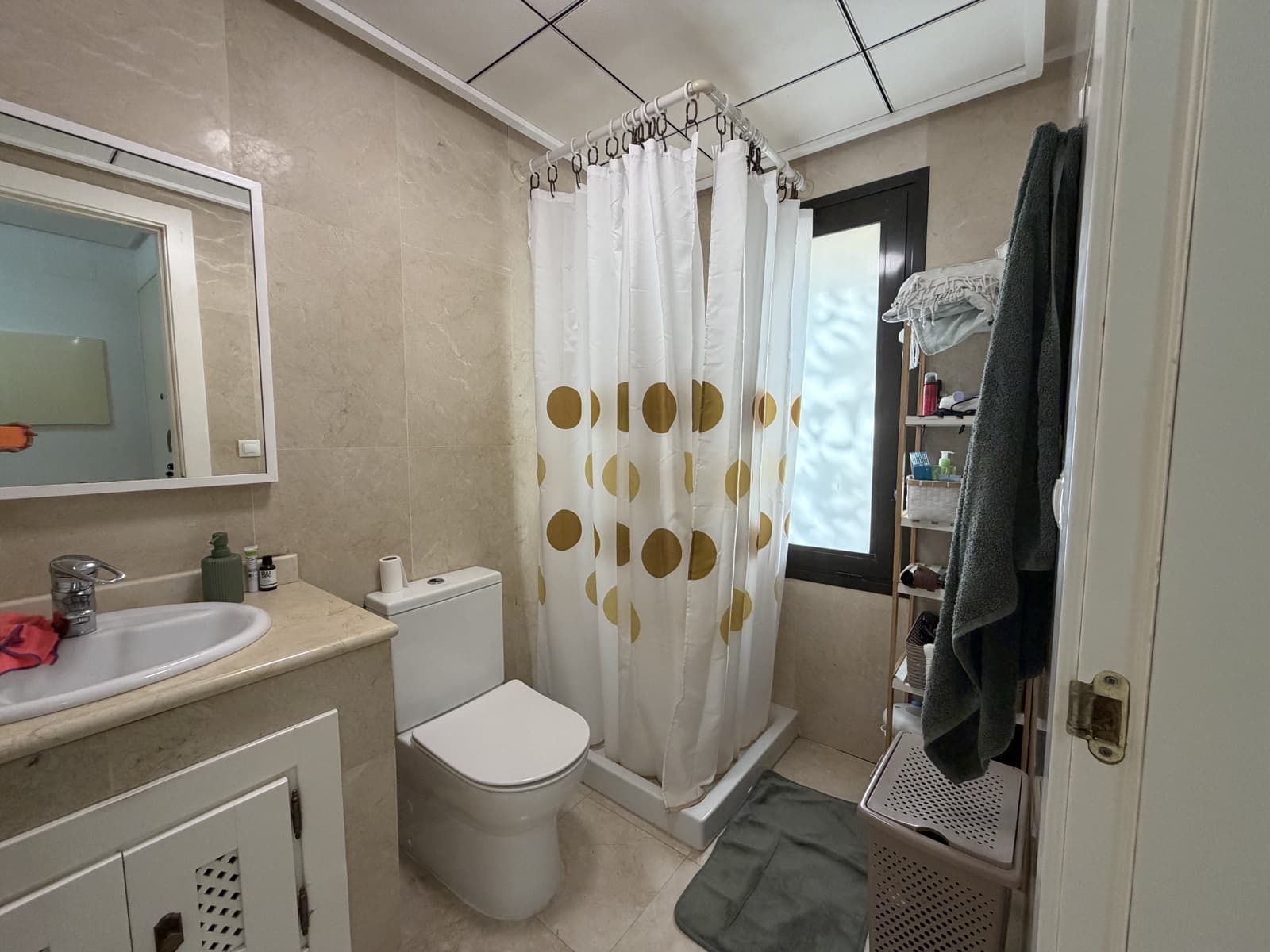 Adosado de 2 habitaciones en Roda en venta con piscina garaje - 259.000 € (Ref: 10177518)