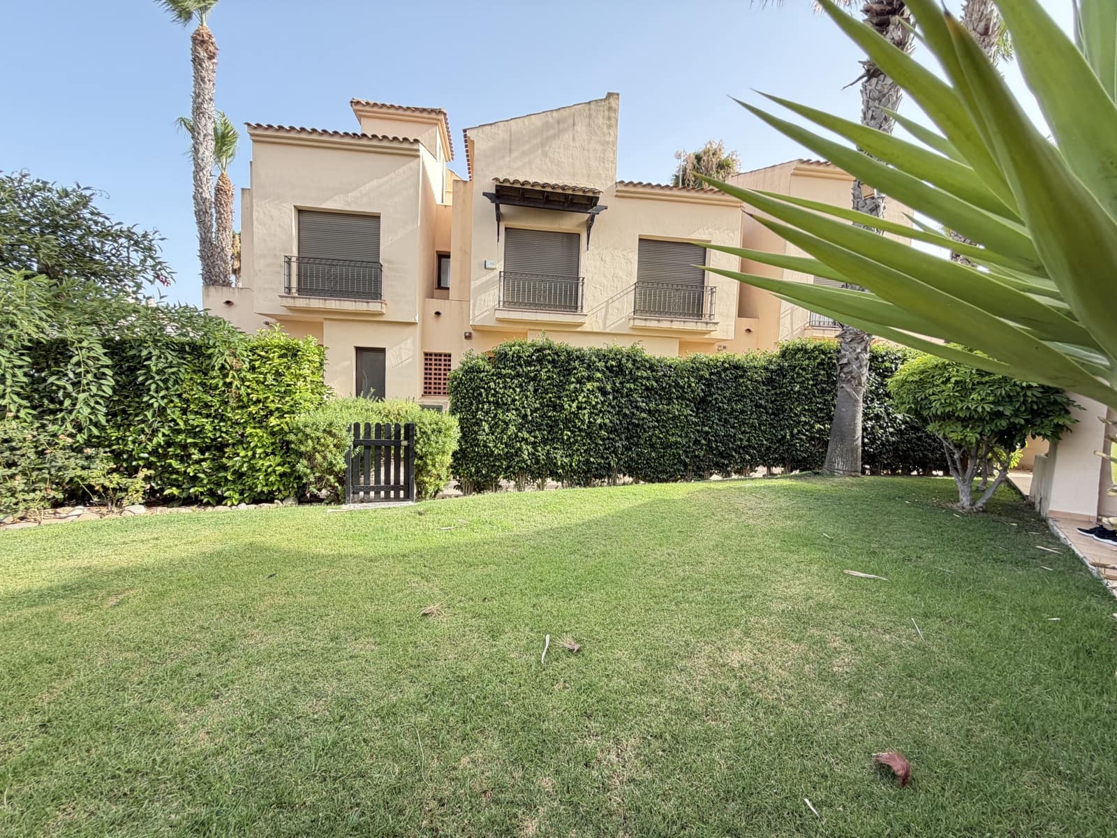 Adosado de 2 habitaciones en Roda en venta con piscina garaje - 259.000 € (Ref: 10177518)