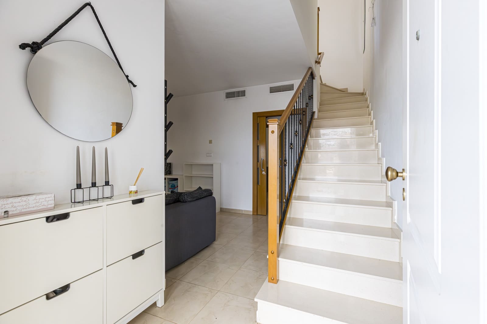 Adosado de 2 habitaciones en Los Alcázares en venta con piscina garaje - 279.500 € (Ref: 10177555)