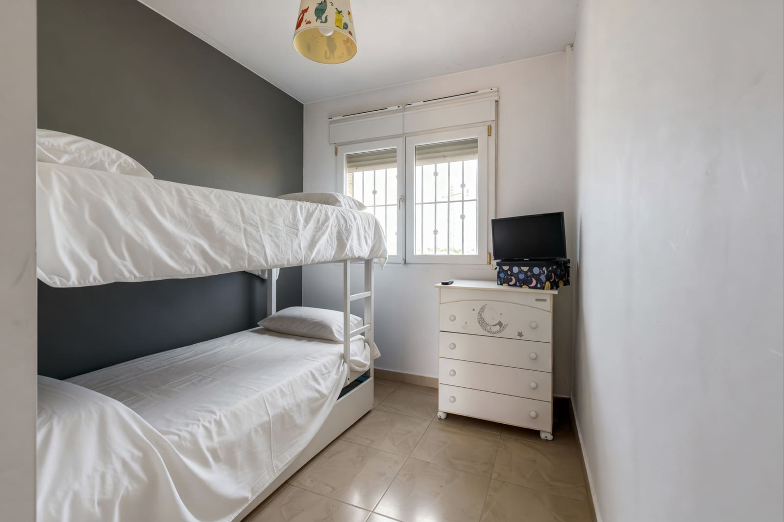 Adosado de 2 habitaciones en Los Alcázares en venta con piscina garaje - 279.500 € (Ref: 10177555)