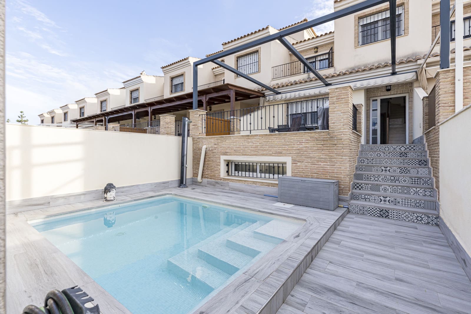 Adosado de 2 habitaciones en Los Alcázares en venta con piscina garaje - 279.500 € (Ref: 10177555)