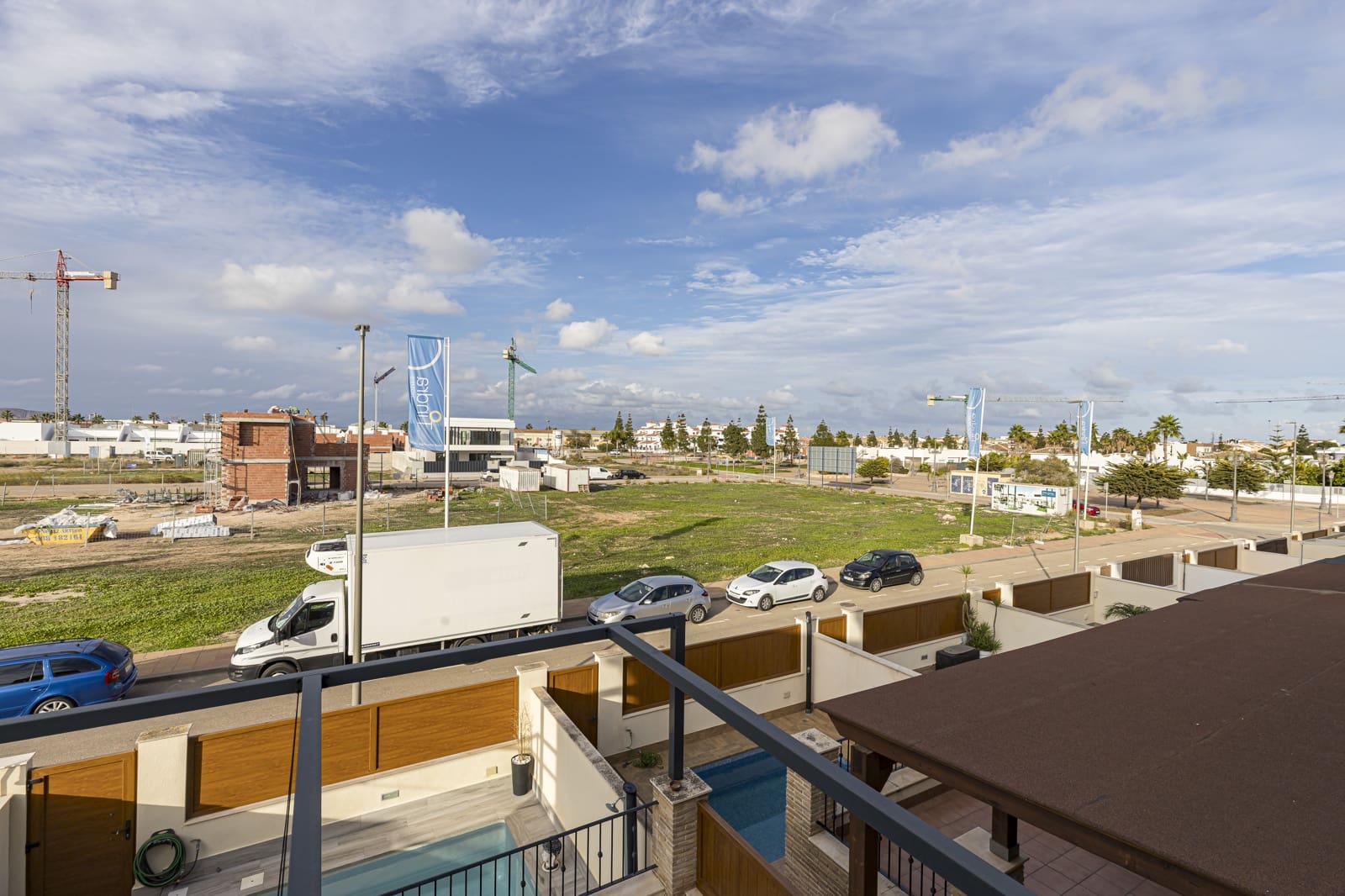 Adosado de 2 habitaciones en Los Alcázares en venta con piscina garaje - 279.500 € (Ref: 10177555)