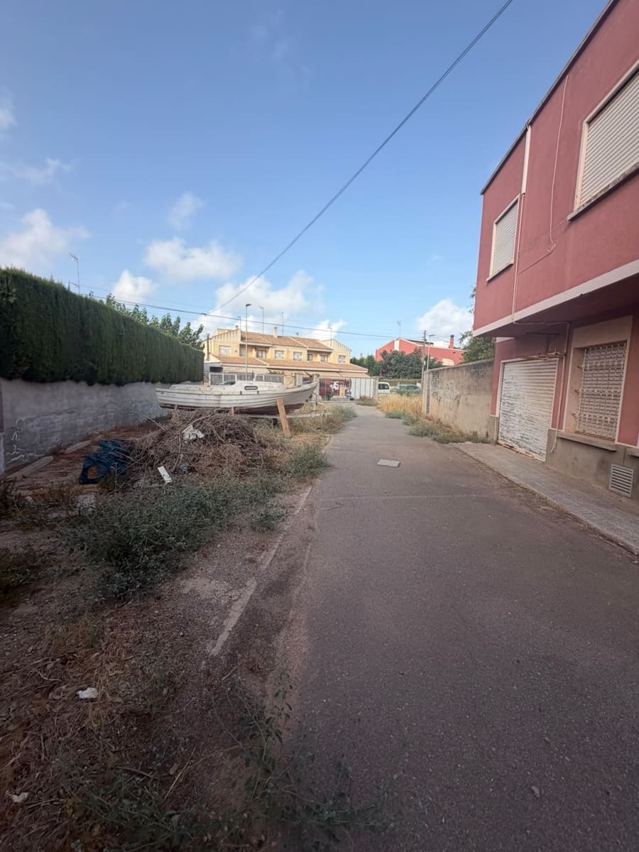 Byggetomt til salgs i Los Alcazares - € 450 000 (Ref: 10177577)
