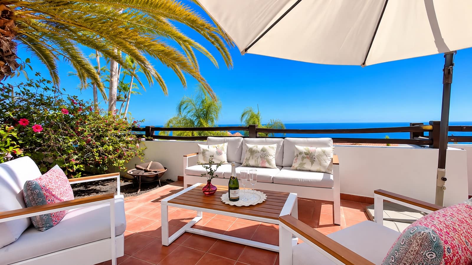 3 soverom Rekkehus til salgs i Playa de Santiago med svømmebasseng garasje - € 850 000 (Ref: 10179674)