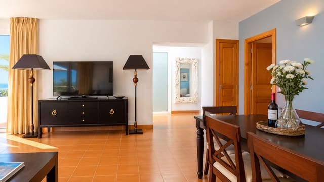 3 quarto Moradia em Banda para venda em Playa de Santiago, Alajeró com piscina garagem - 850 000 € (Ref: 10179674)