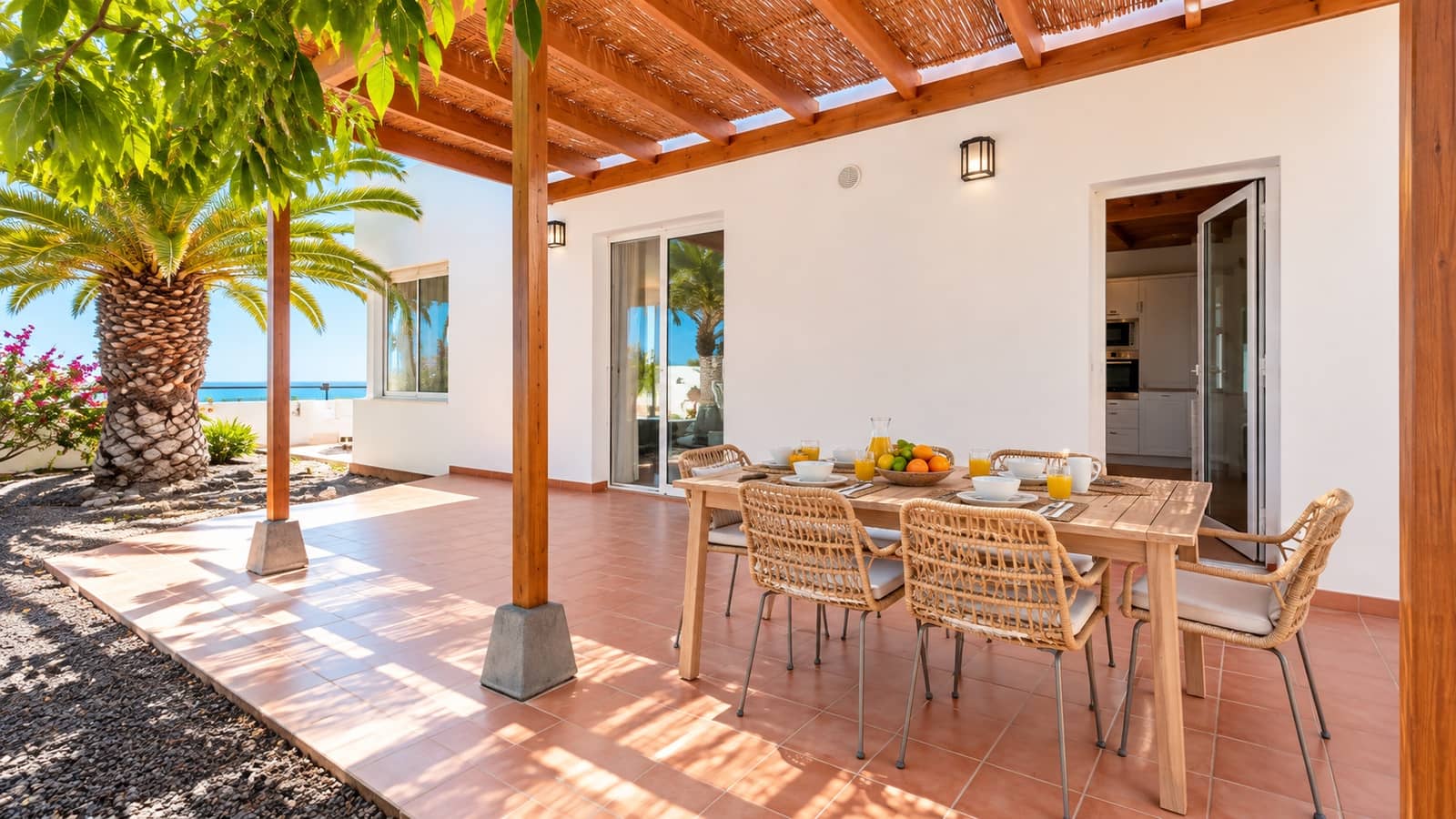 3 soverom Rekkehus til salgs i Playa de Santiago med svømmebasseng garasje - € 850 000 (Ref: 10179674)