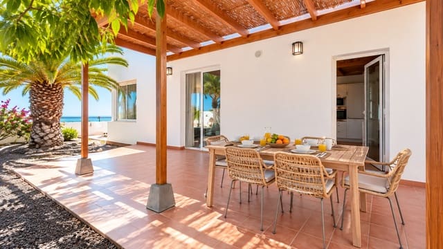 3 quarto Moradia em Banda para venda em Playa de Santiago, Alajeró com piscina garagem - 850 000 € (Ref: 10179674)