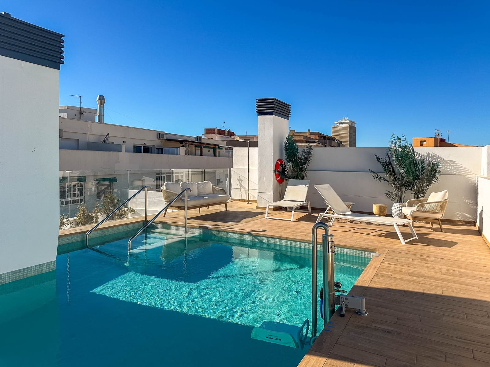 2 soveværelse Lejlighed til salg i Estepona med swimmingpool garage - € 499.000 (Ref: 10181983)