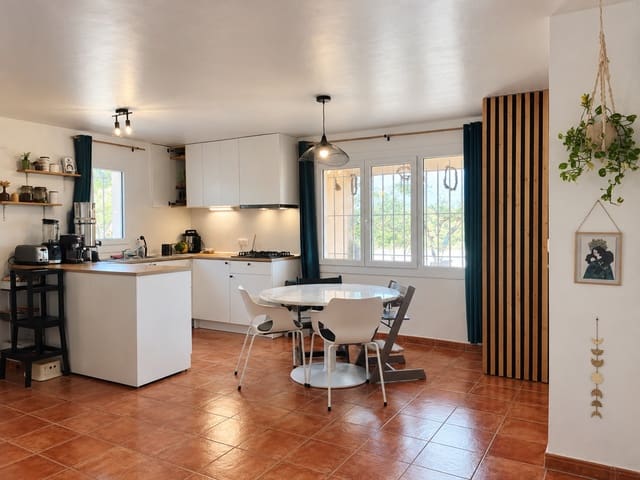 5 sypialnia Finka/Dom wiejski na sprzedaż w L'Ametlla de Mar z garażem - 460 000 € (Ref: 10184088)