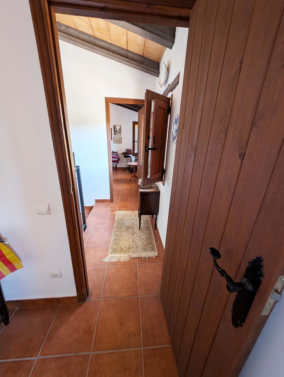 3 Zimmer Finca/Landgut zu verkaufen in Garcia - 289.000 € (Ref: 10183616)