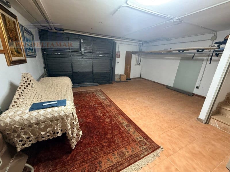 4 makuuhuone Omakotitalo myytävänä paikassa Miami Playa / Miami Platja mukana uima-altaan 
autotalli - 369 000 € (Ref: 10019497)