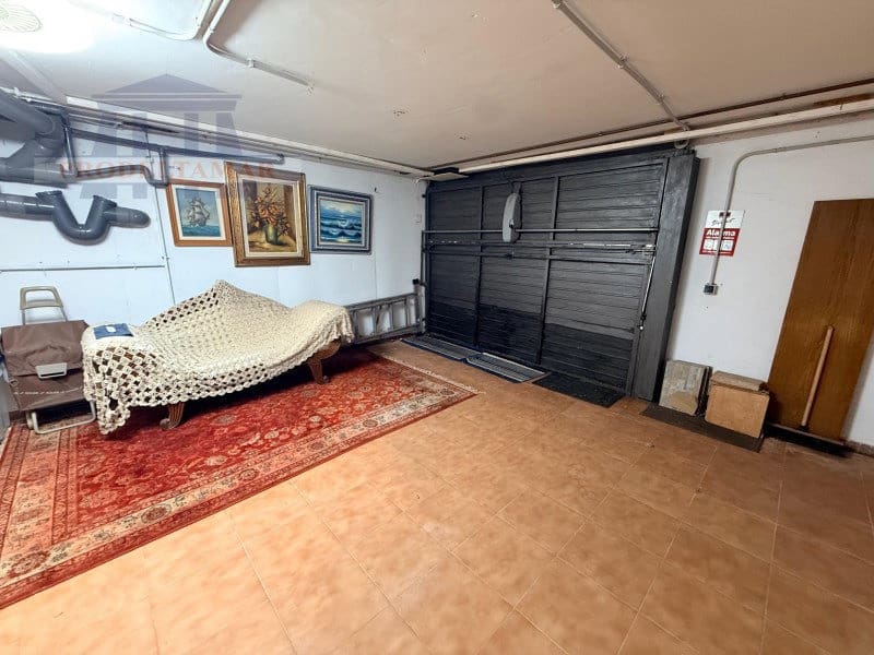 4 makuuhuone Omakotitalo myytävänä paikassa Miami Playa / Miami Platja mukana uima-altaan 
autotalli - 369 000 € (Ref: 10019497)